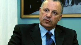 اتحاد الكرة يحدد شروط عقد الملابس الجديد