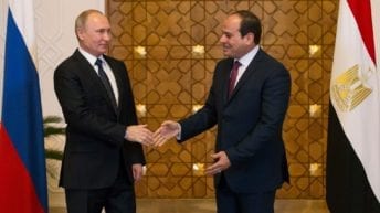السيسي يلتقي بوتين في روسيا