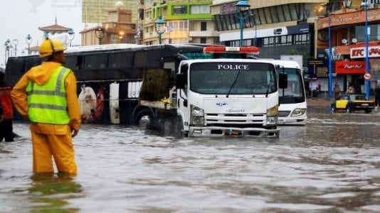 الإسكندرية تغرق بمياه الأمطار