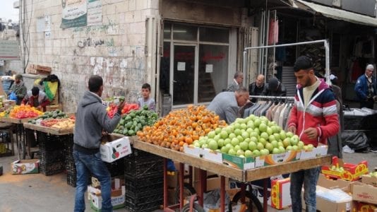 تعرف على أسعار الخضراوات والفاكهة في مصر اليوم
