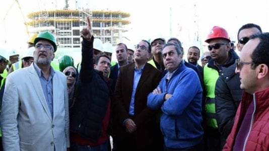مدبولي يتفقد العلمين الجديدة.. طرح 500 وحدة بالإسكان المتميز