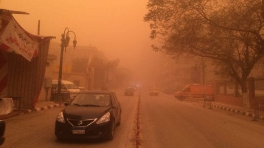 الرياح والأتربة