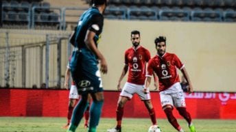 طرد وهدف ملغي.. النادي الأهلي يفوز على إنبي بصعوبة