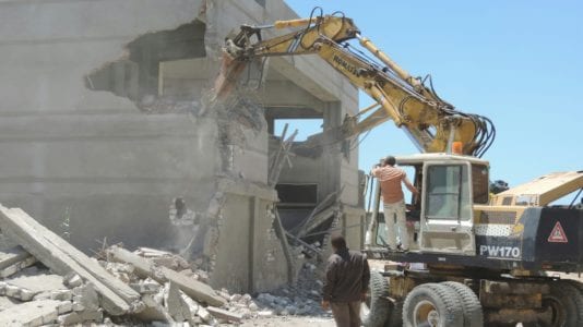 تعديات على 15 ألف متر.. حملة إزالة مكبرة غرب الإسكندرية