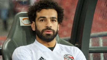 محمد صلاح يعلن لشركة أديداس
