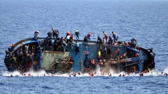 مصر تقدم عزاءها بعد مصرع 91 شخصا في عبارة نهر دجلة