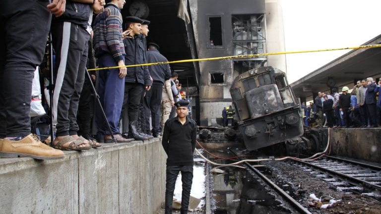 حبس خمسة متهمين جدد في حادث محطة مصر