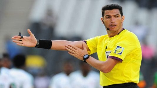 الكاف يقرر إيقاف جهاد جريشة ومنعه من التحكيم في أمم إفريقيا
