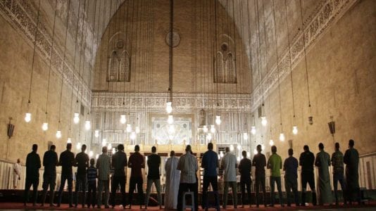 اعرف موعد أذان المغرب بالقاهرة والمحافظات يوم 26 رمضان