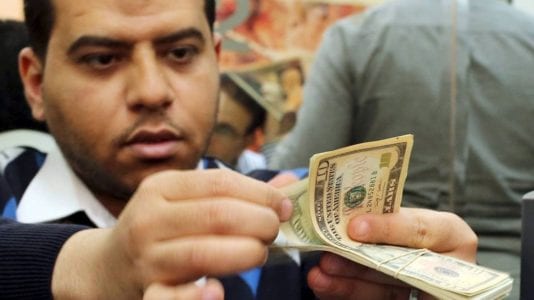 تخفيض سعر الدولار الجمركي.. وفضيحة عالمية لـ"ولد الغلابة"