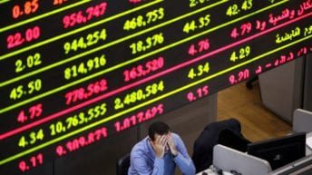 البورصة تخسر 2 مليار جنيه وتباين في أداء مؤشراتها