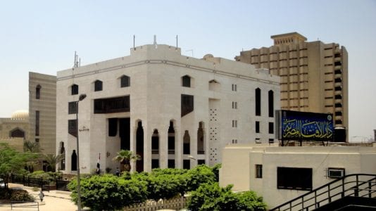 بعد موجة من الجدل.. "الإفتاء" توضح كيفية رؤية الهلال