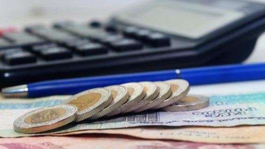 "المالية" تصدر قرارا بتعديل ضريبة الدخل: الموعد والتفاصيل