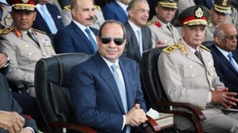 السيسي في حفل تخرج الكليات العسكرية: مستعدون للموت