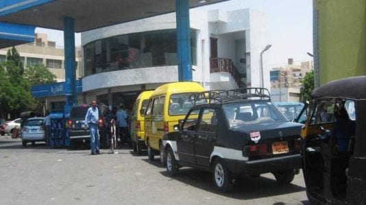 الحصاد: رفع أسعار الوقود للمرة الخامسة.. وركود في سوق الدواجن