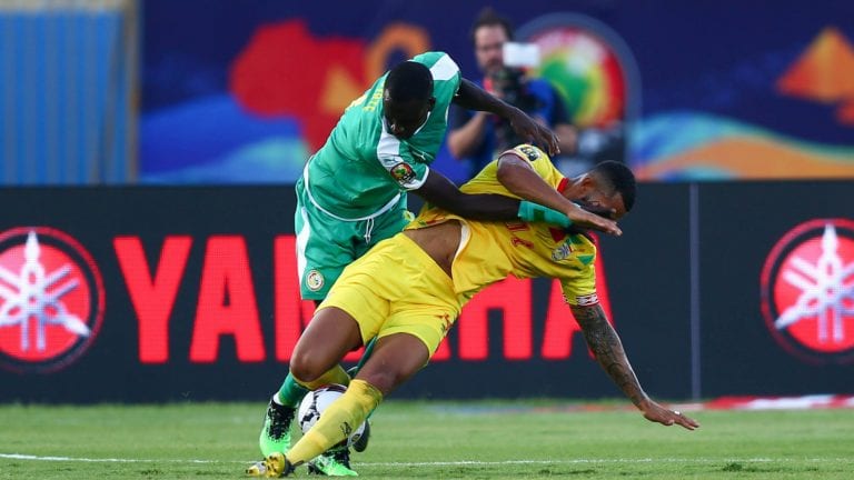 انطلاق مباريات دور الثمانية من أمم إفريقيا: تأهل السنغال ونيجيريا