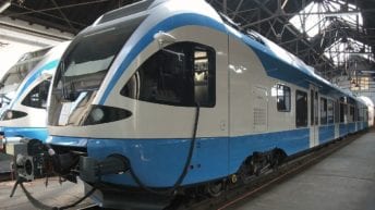 "النقل" توقع عقدا لصيانة القطار المكهرب بقيمة 110 ملايين دولار