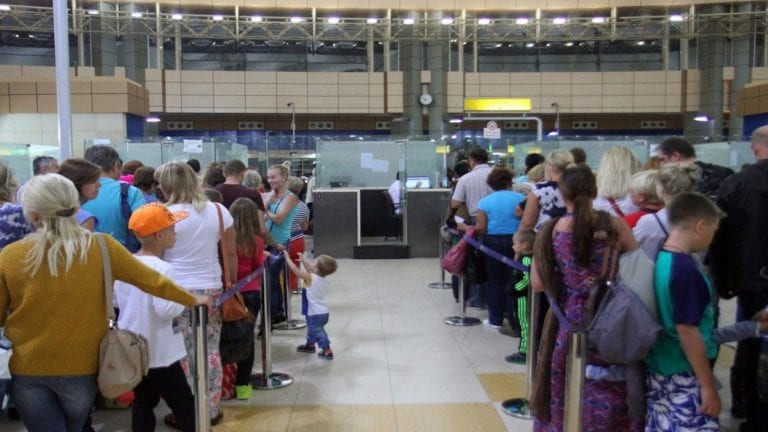 مطار شرم الشيخ يستقبل أول رحلة من استوكهولم بعد 8 سنوات