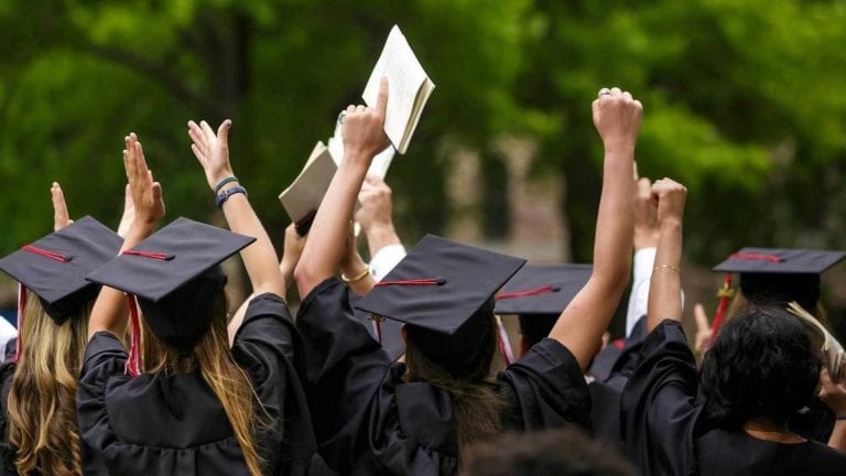 زيادة في أعداد طلاب الجامعات الخاصة