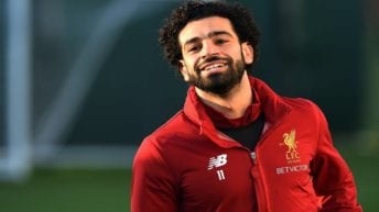 محمد صلاح يتعلم مهارة جديدة