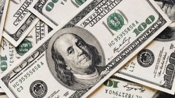 تعرف على أسعار العملات والذهب