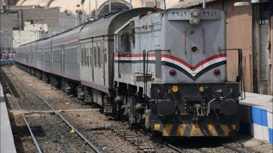 مصرع شاب تحت عجلات قطار في الشرابية