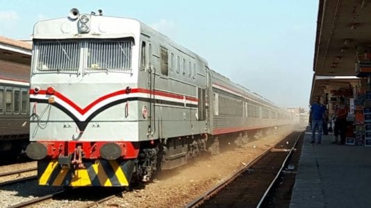 مصرع 3 أشخاص دهسا تحت عجلات قطارات بالغربية والقليوبية وقنا