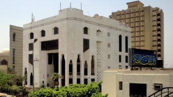 دار الإفتاء تجيب عن أكل الطعام يحتوي على كحول