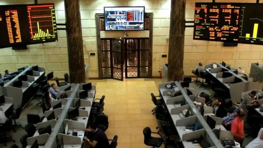تراجع البورصة في أولى جلسات الأسبوع: رأس المال يخسر 400 مليون جنيه
