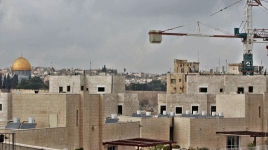 وزارة الخارجية تدين سماح إسرائيل ببناء 3500 وحدة استيطانية