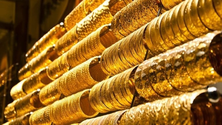 ارتفاع أسعار الذهب 6 جنيهات واستقرار العملات