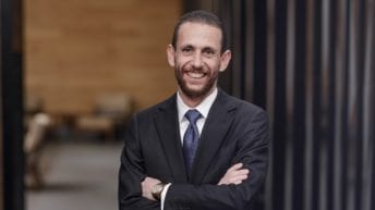 وفاة الرئيس التنفيذي لشركة أوراسكوم