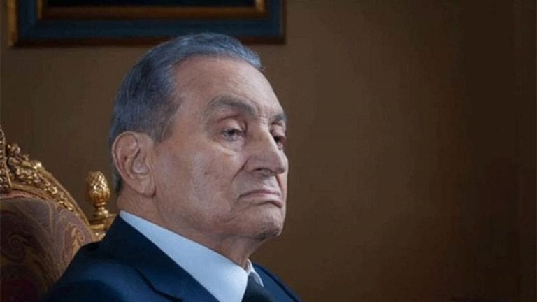 جنازة عسكرية لحسني مبارك